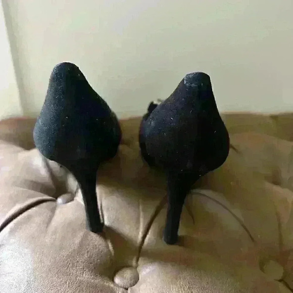 Antonio Melanie suede Heels - Picture 4 of 5